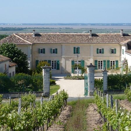 Отель Domaine De L'Estuaire Saint-Thomas-de-Conac Экстерьер фото